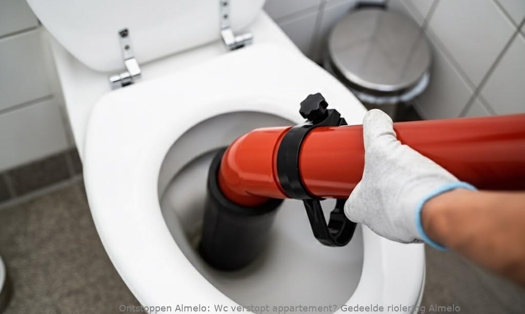 Wc verstopt appartement? Gedeelde riolering Almelo